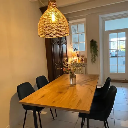 36 Rue Saint Nicolas Jardin Clos 30m Port