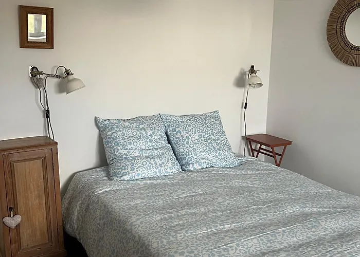 펜션 36 Rue Saint Nicolas Jardin Clos 30m Port *