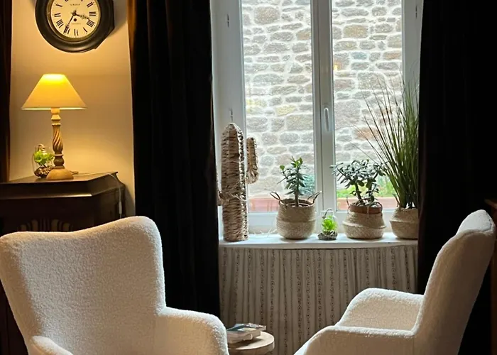 36 Rue Saint Nicolas Jardin Clos 30m Port *